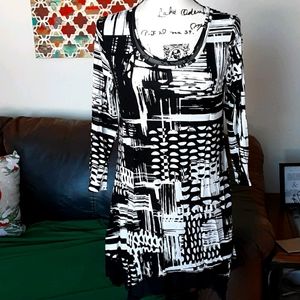 Cupio stretchy tunic blouse